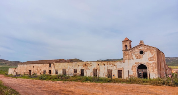 manoir délabré dans le pays