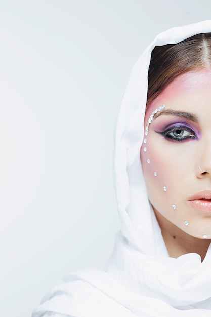 maquillage modèle arabe beauté