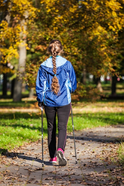 marche femme, sur, parc