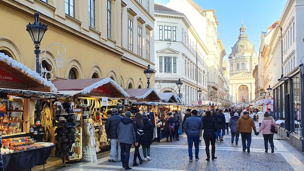 Marché de Noël dans la rue