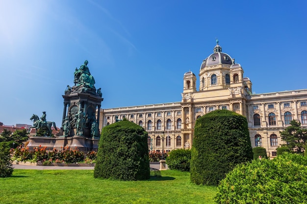 Maria Theresien Platz à Vienne, en Autriche, où il n'y a pas de gens.