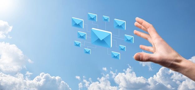 Marketing par e-mail et concept de newsletterContactez-nous par e-mail de newsletter et protégez vos informations personnelles du concept de courrier indésirableSchéma de vente directe en entreprise Liste des clients pour l'envoi