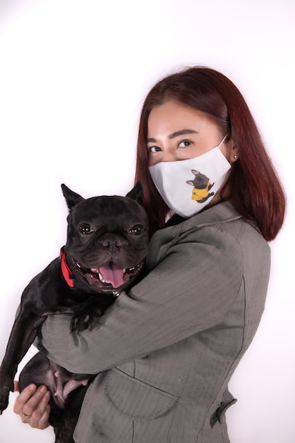 Masque et chien pour femme