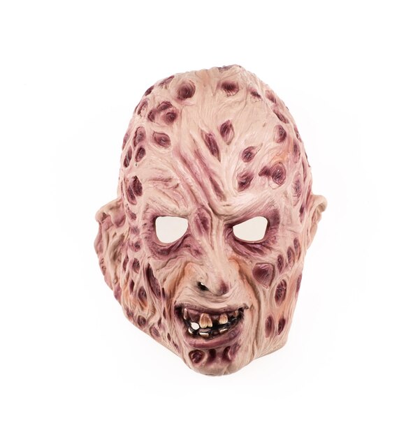 un masque de zombie effrayant isolé sur un fond blanc