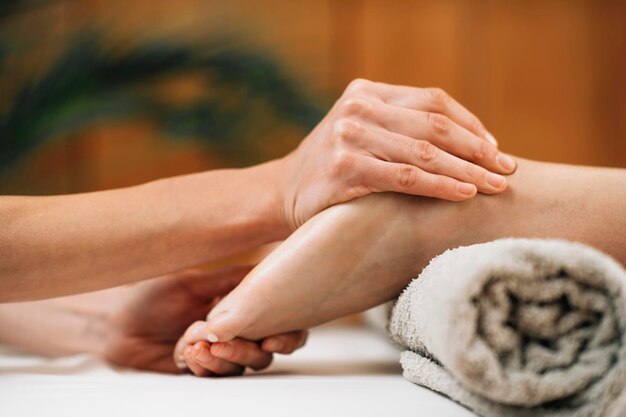 Massage ayurvédique des pieds