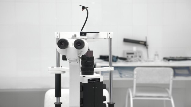 Matériel ophtalmologique pour examen de la vue