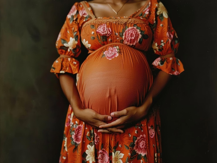 Photo la maternité joyeuse célébration de la grossesse et de l'amour avec une image réconfortante de la future mère et