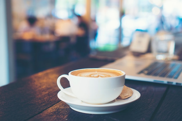 matin avec l&#39;art du café au lait