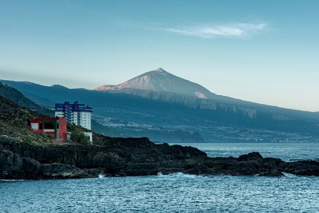 Matinée sur l'île de Tenerife surplombant le volcan Teide