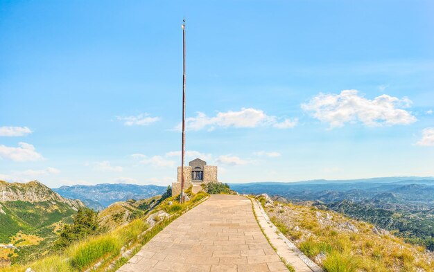 Mausolée de Peter Njegos dans les montagnes de Lovcen, Monténégro