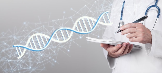 Médecin avec une science de l'ADN médecine