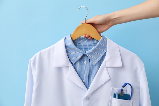 Médecine uniforme soins de santé Concept de la journée des travailleurs médicaux