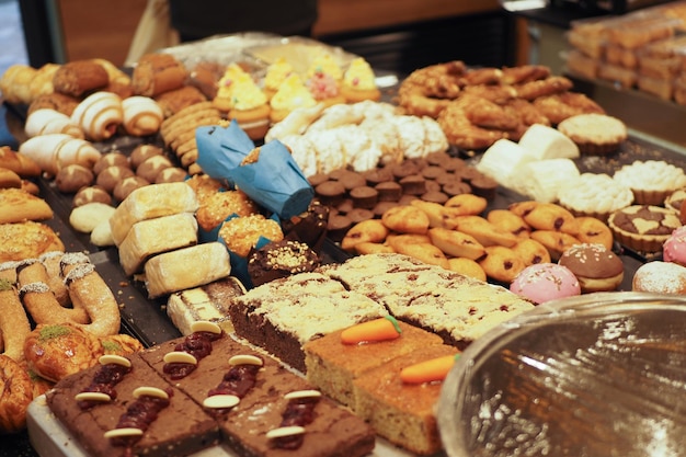 Mélange de biscuits sucrés agrandi