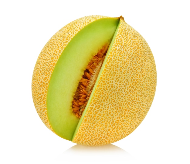 Melon cantaloup isolé sur blanc