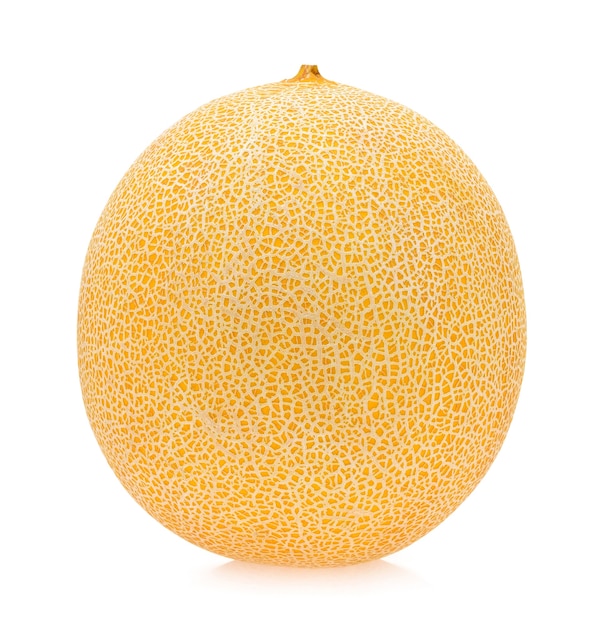 Melon cantaloup isolé sur blanc