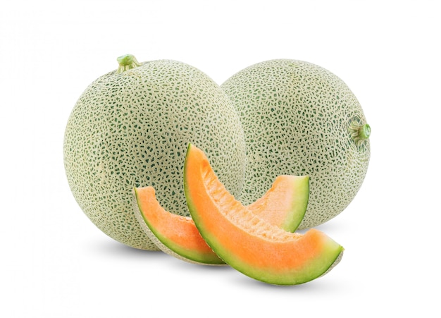 Melon cantaloup isolé sur fond blanc