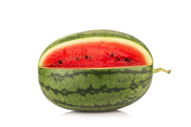 Photo melon d'eau sur fond blanc