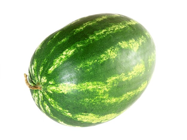 Melon d&#39;eau mûr isolé sur fond blanc