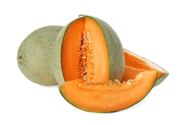 Melons mûrs sur fond blanc