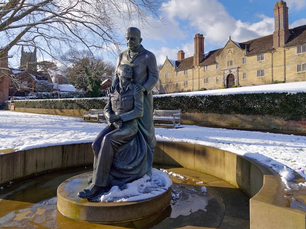 Mémorial McIndoe à East Grinstead