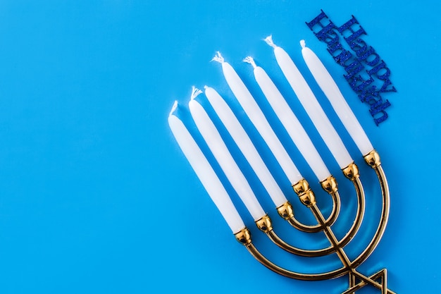 Menorah De Hanoukka Juive Sur Fond Bleu Vue De Dessus