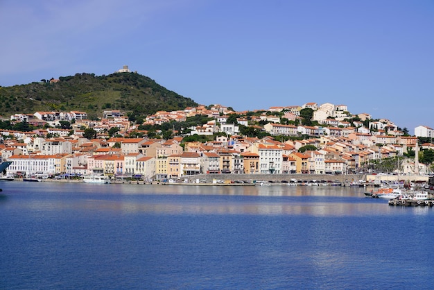 Mer plage côte français de Collioure dans le sud de la France méditerranéenne