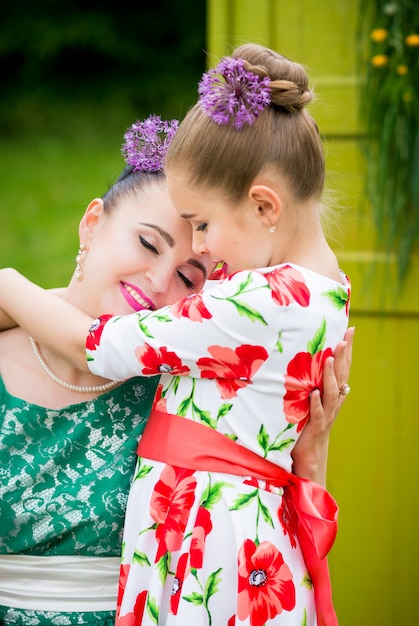 Mère, fille, cuisine, petits gâteaux