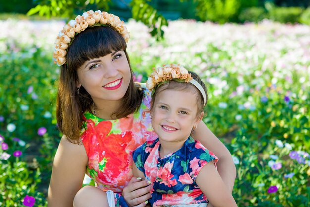 Mère et petite fille