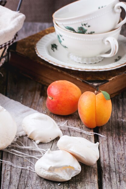 Meringue à l'abricot