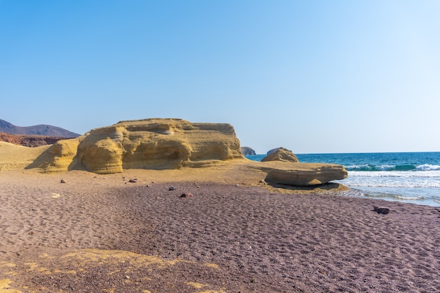 Le merveilleux coin de Playa los Escullos dans le parc naturel de Cabo de Gata, Nijar, Andalousie. Espagne, Mer Méditerranée