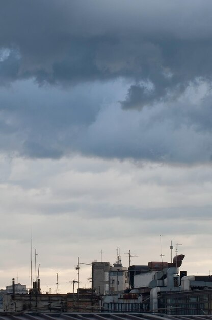 Météo orageuse au-dessus de la ville