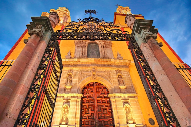 Mexique Basilique Notre-Dame de Guanajuato Basilique Nuestra Senora de Guanajuato