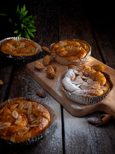 Miche de pain maison aux amandes