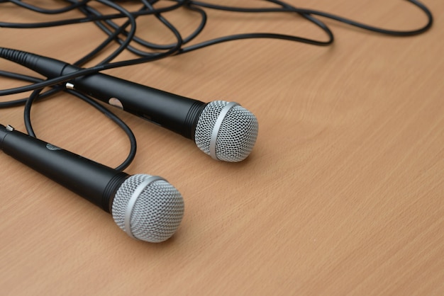 Microphone sur table lors d'un séminaire