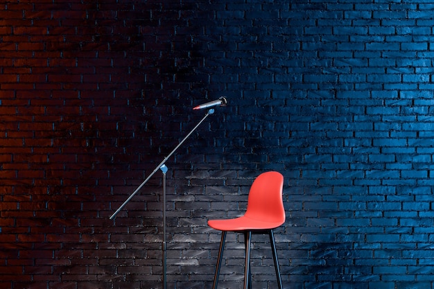 Microphone et tabouret NeonLit