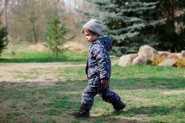 Mignon, bambin, chapeau, Eplore, jardin, printemps, temps