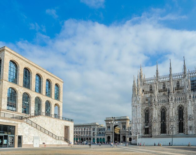 Milan avec vue sur le musée du XXe siècle et la cathédrale