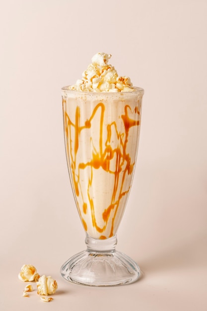 Milk-shake vanille pop-corn caramel