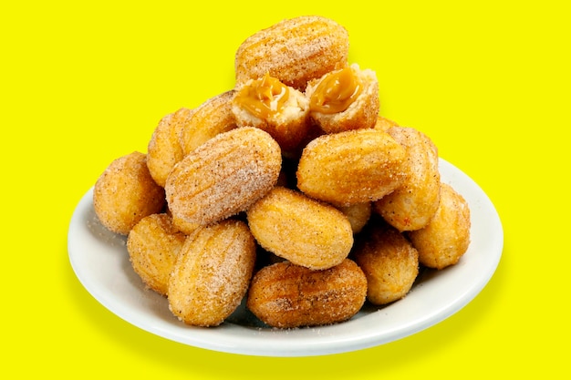 Mini churros au lait sucré