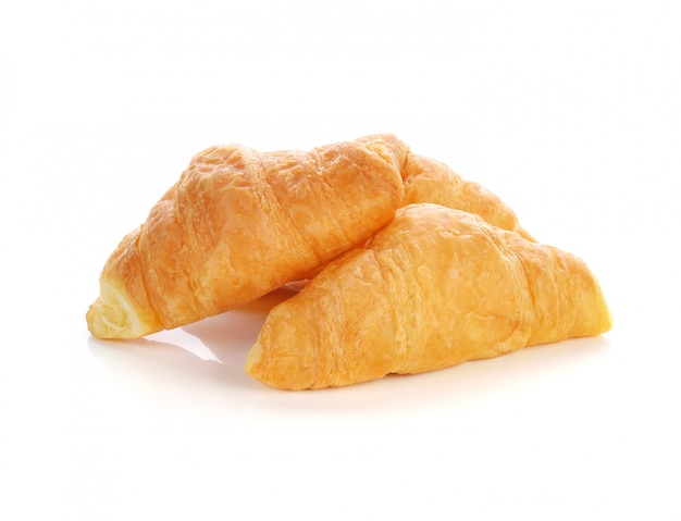 Mini croissant isolé sur blanc