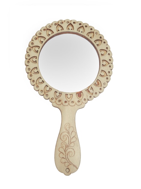 Photo miroir à main en bois isolé sur fond blanc