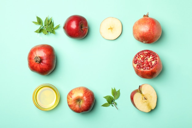 Mise à plat avec pomme, miel et grenade à la menthe