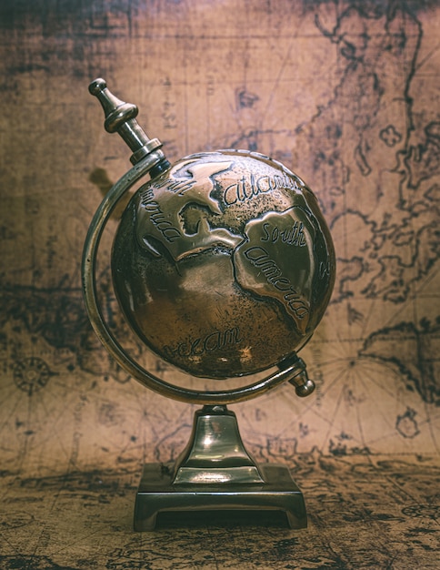 Modèle Globe Mondial Bronze