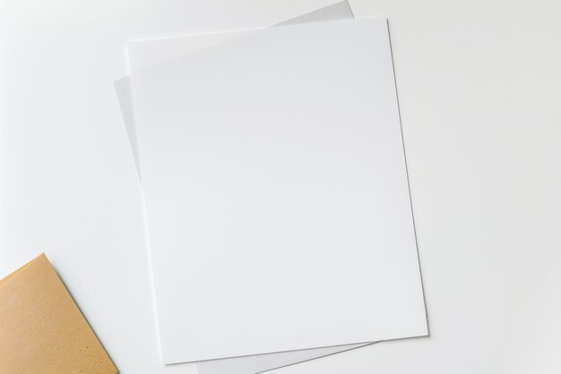 Modèle de papier blanc créé avec l'IA générative