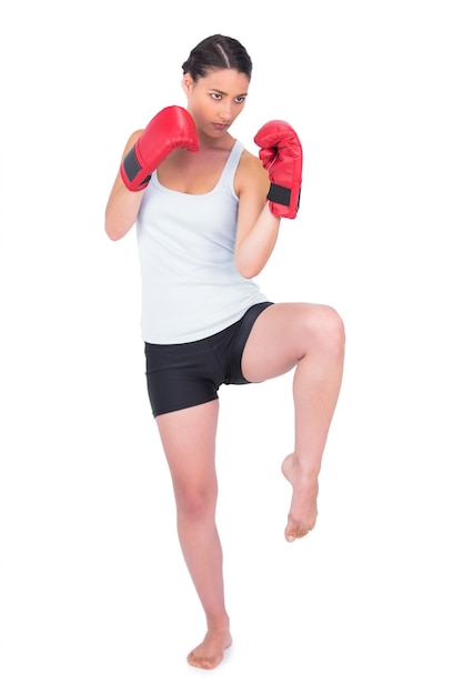 Modèle sain avec des gants de boxe