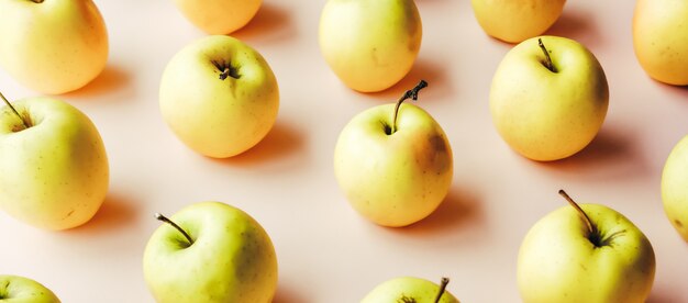 Modèle sans couture de pommes