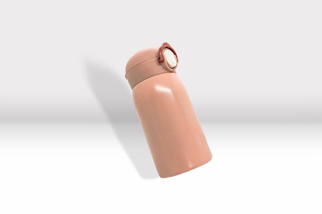 Modèle de thermos à bouteille d'eau rose en 3D