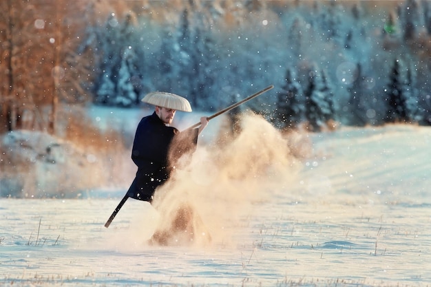 moine guerrier paysage de neige