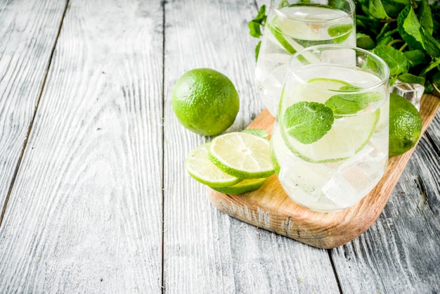 Mojito au cocktail aigre d'été