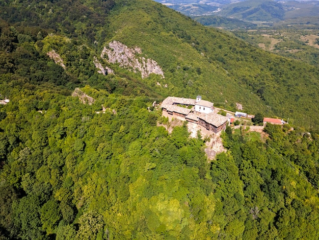 Le monastère médiéval de Saint-Georges de Glozhene en Bulgarie